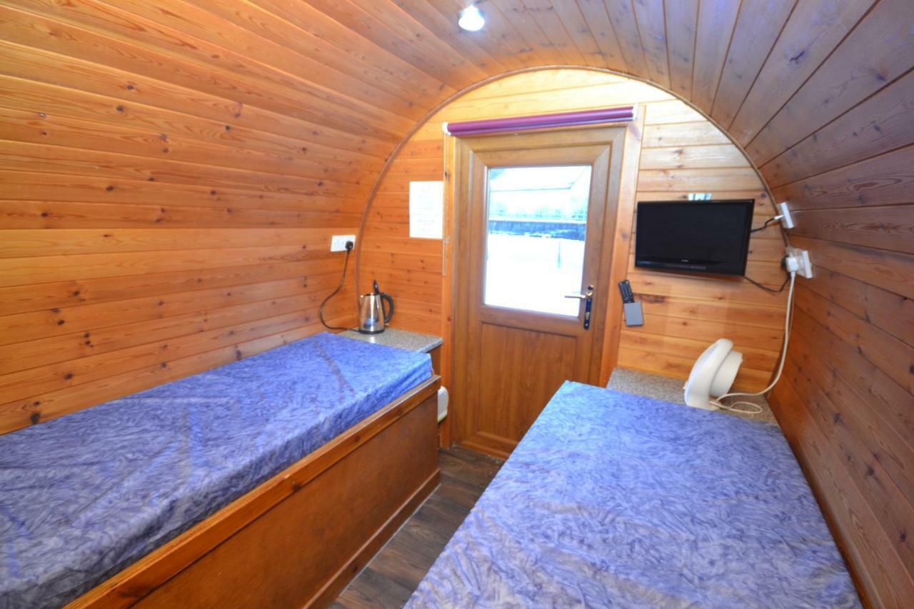 Blackwater Glamping Pods Kinlochleven Kültér fotó